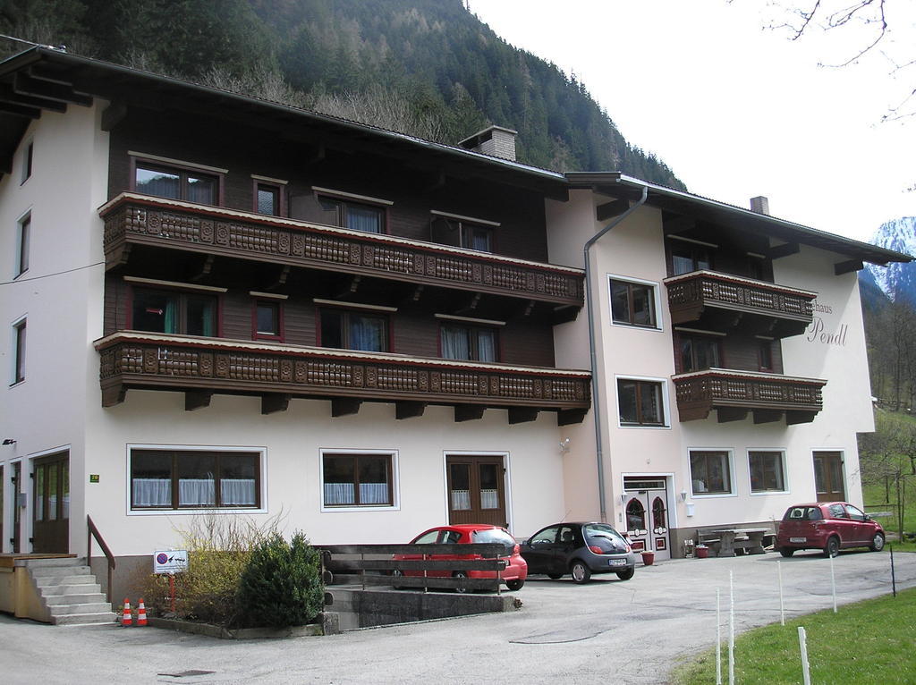 Gaestehaus Pendl Майрхофен Экстерьер фото